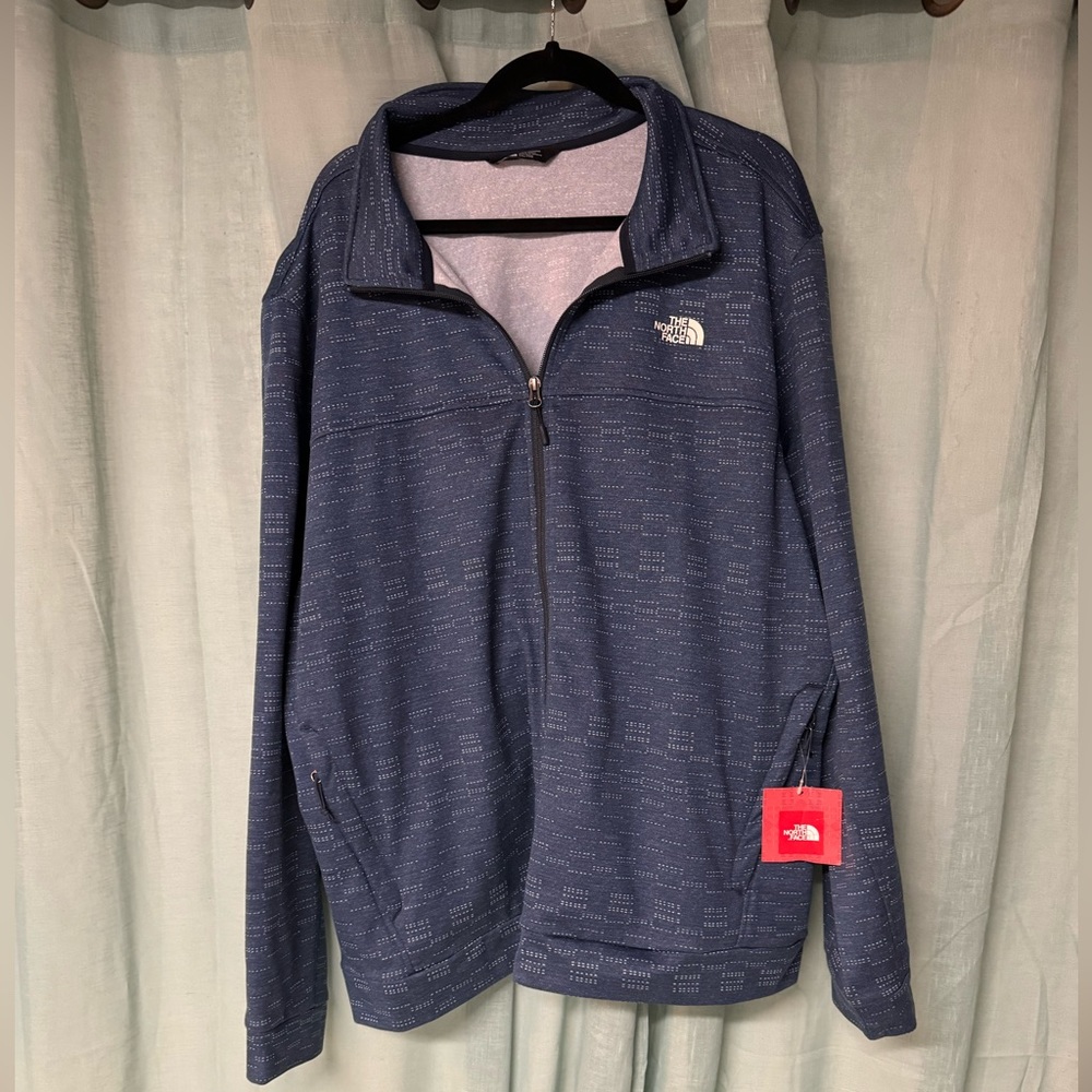 2XL men’s The North Face hoodie. New w tags.